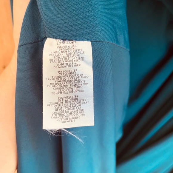 Betsy & Adam Women's “Patricia” Long Jersey Knit Ruffle Sleeveless Dress Size 14 - Picture 17 of 17